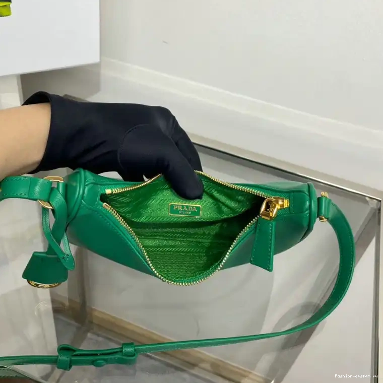 Fashionrepsfam ru Prada 2205DJ0061 Bag 0615